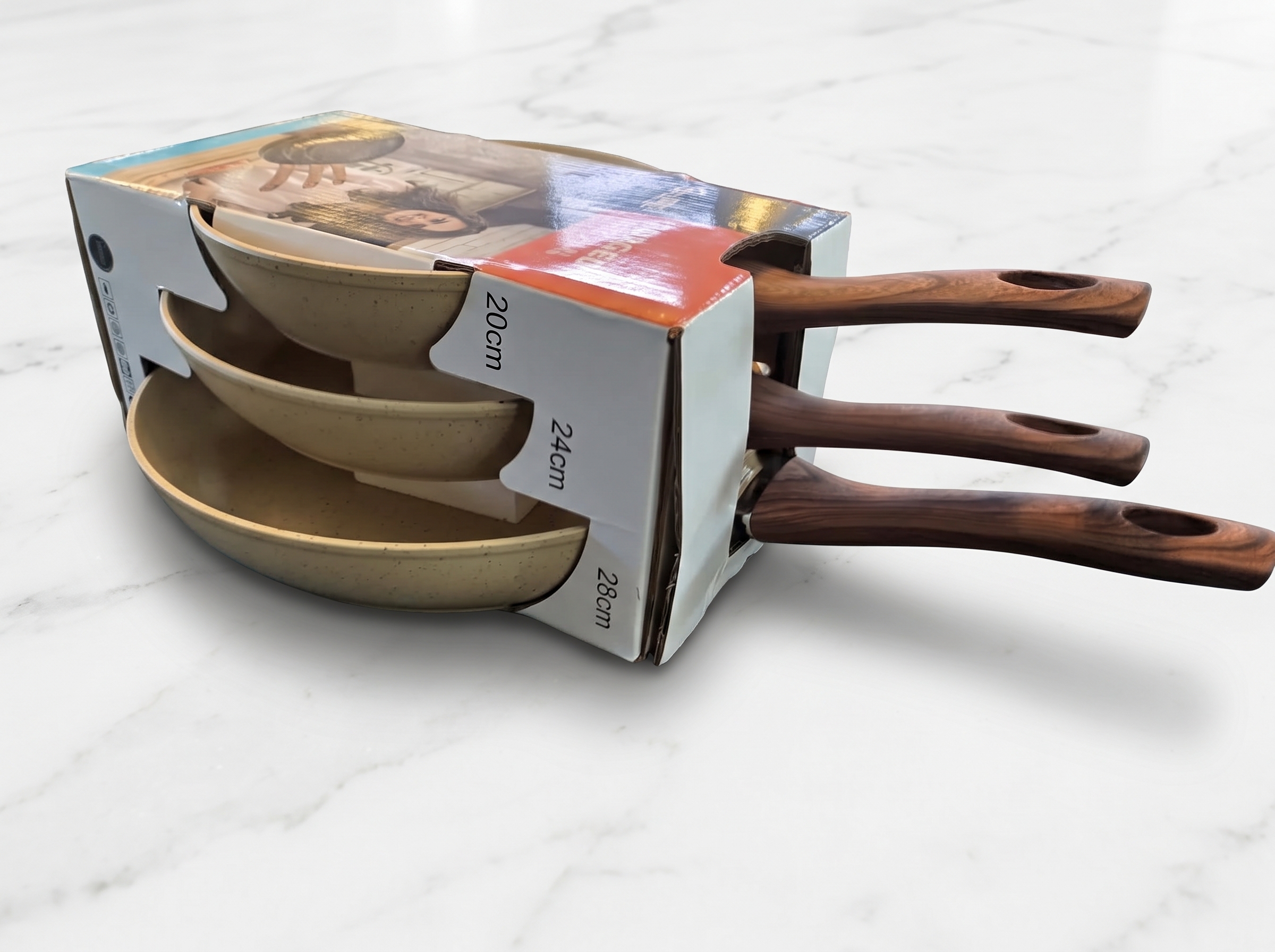 Al Sultan Stekpanneset i Granitbeläggning (3 Delar) – Beige Stekpannor med Trämönstrat Handtag - Bild 2