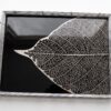 Exklusiv Serveringsbricka i Metall & Glas (42 x 31 cm) – Svart & Kromad Silver med Bladmönster - Bild 4