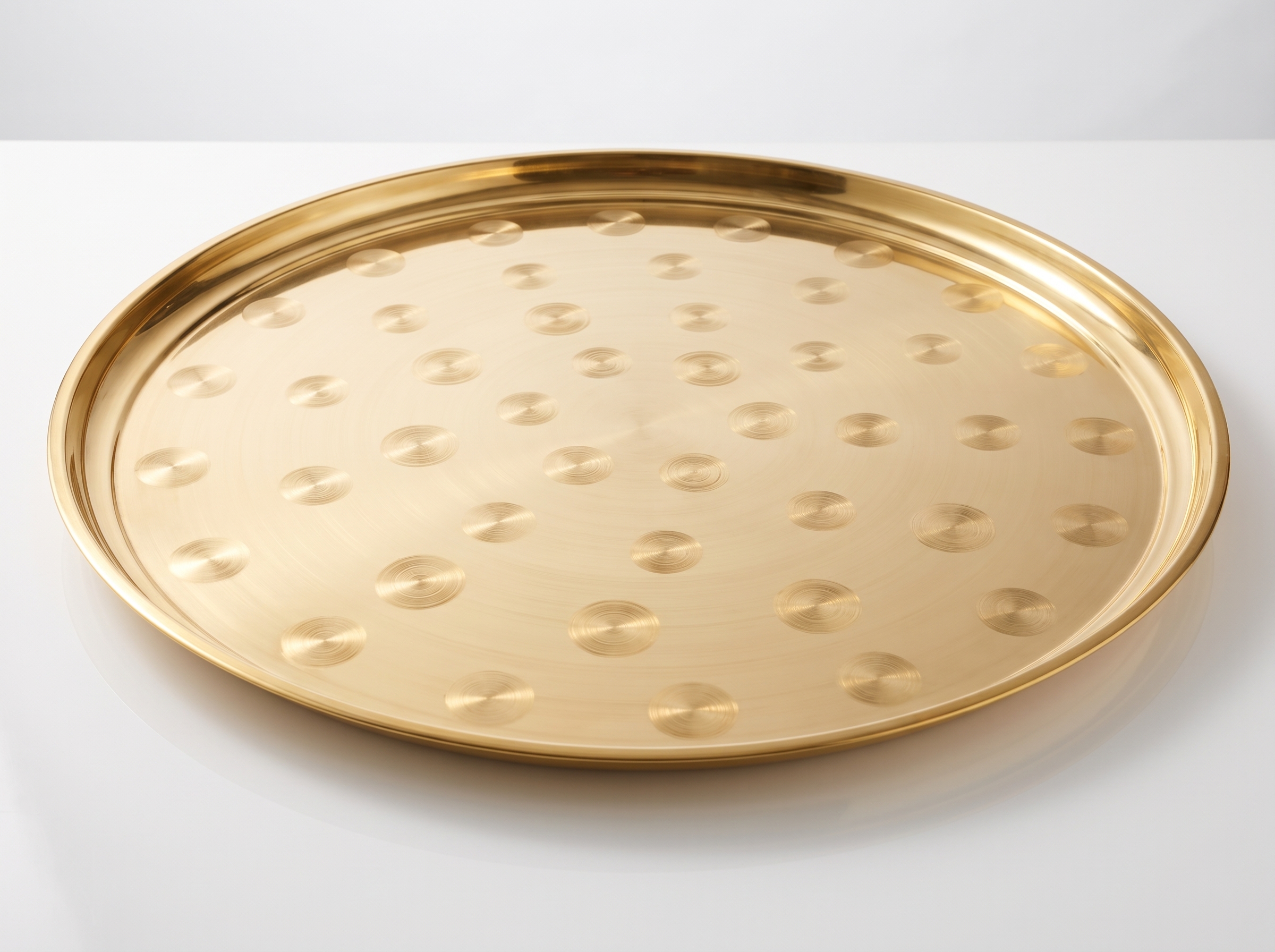 Gigantisk Rund Serveringsbricka i Rostfritt Stål (Ø 70 cm) – Lyxigt Bufféfat i Guld med Virvelmönster - Bild 3