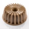 Jio Original Sockerkaksform i Granitbeläggning (Ø24 cm) – Exklusiv Bakform i Sandbeige - Bild 2