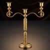 Elegant Klassisk Kandelaber i Guldfinish (39 cm) – Trearmad Ljusstake - Bild 2