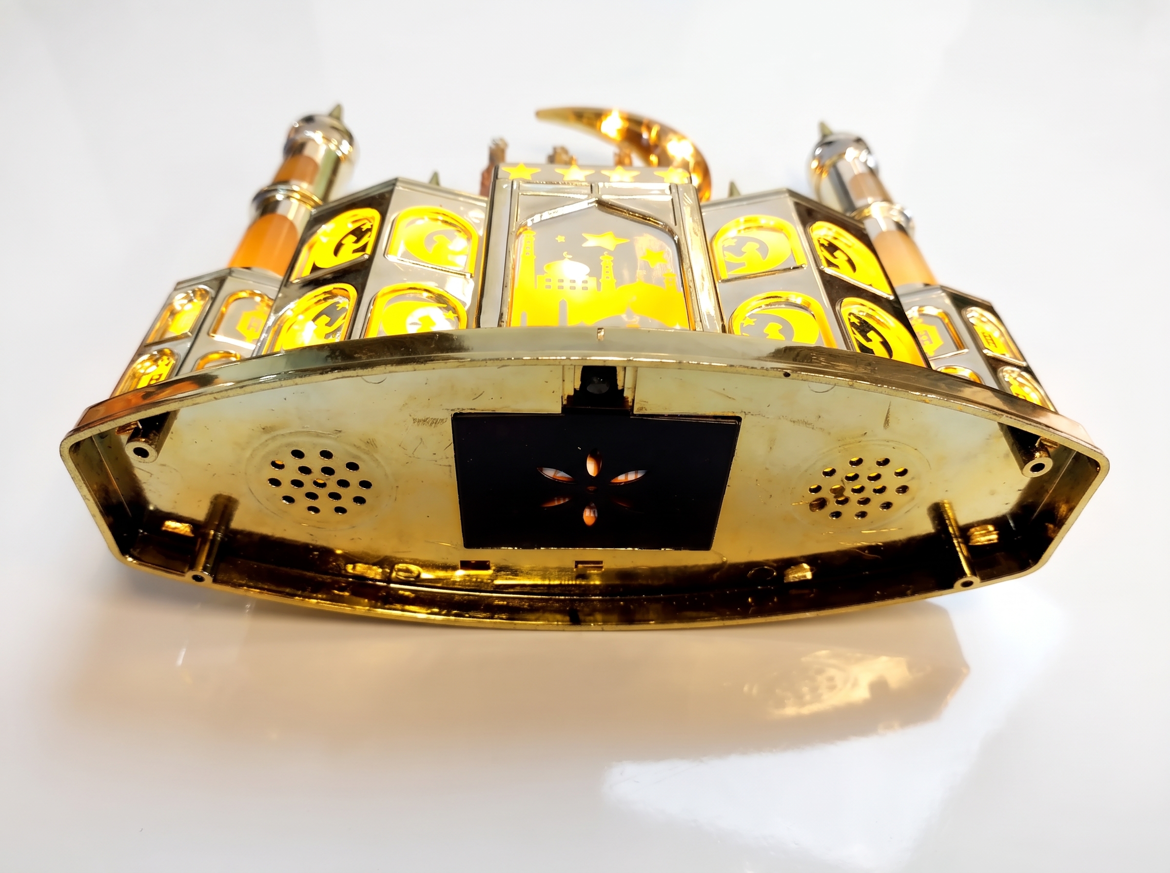 LED-Belyst Moskémodell för Ramadan i Guld med Halvmåne & Musik (22 x 19 cm) – USB & Batteridriven Bordsdekoration - Bild 4